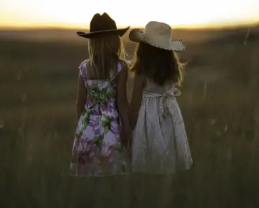 13 Best Met Gala Dresses: Editors’ Picks