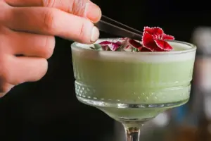 13 Simple Mocktails Inspired by the Garden