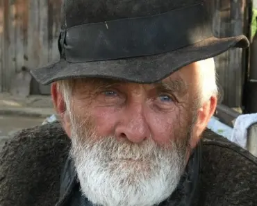 7 Ways to Grab Basket Bags This Spring