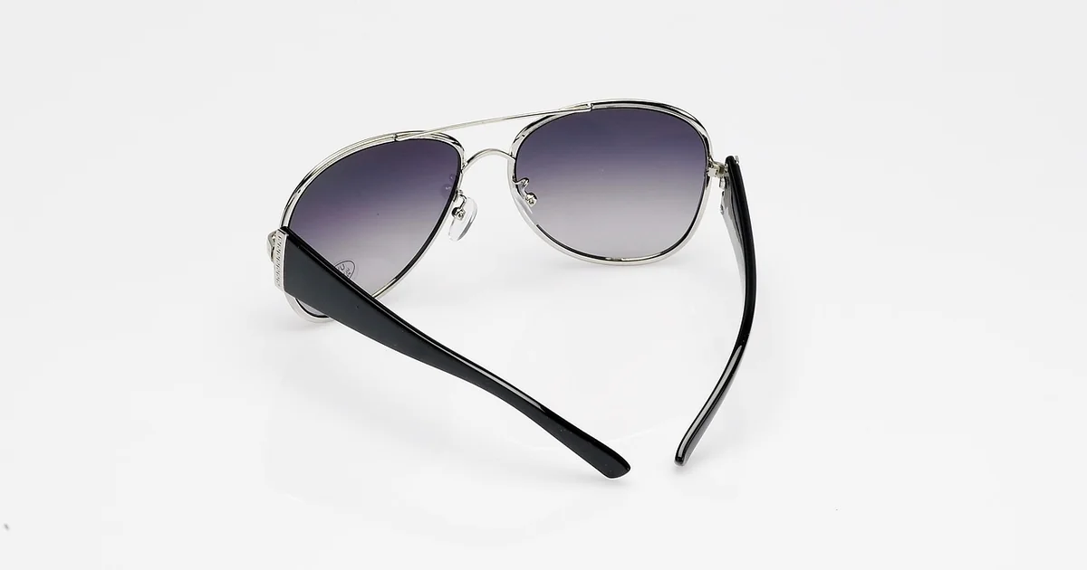 sunglasses trends 2026