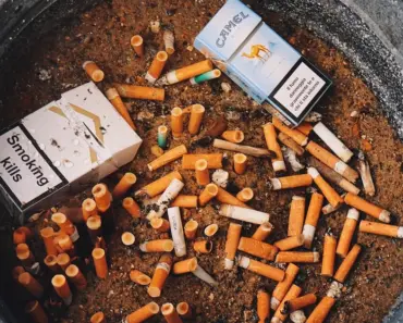 13 Social Habits You Should Quit Now