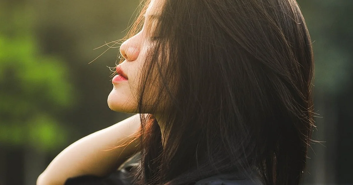 charlize theron outfits