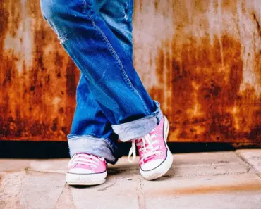 7 Specific Jeans Pairs a Fashion Editor Wears