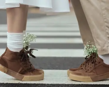 5 Shoes That Will Feel Dated in Spring 2026, and 3 Chic Styles to Replace Them