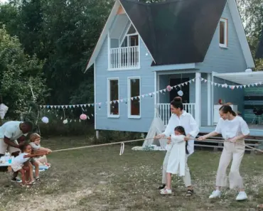 13 Essential Expert Tips for a Thriving Spring Garden Layout in the Midwest