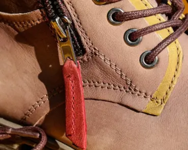 13 Shoe Styles That Look Chicer Than Mesh Flats with Jeans