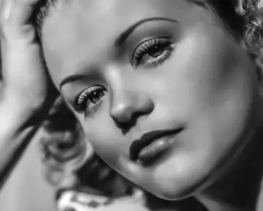 Simone Ashley’s 7 Most Iconic Bikini Poses to Steal for Your Next Swimwear Shoot