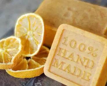 13 Essential Long-Haul Travel Packing Tips From a Fashion Editor