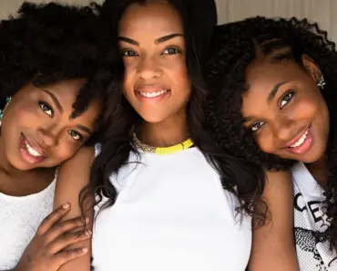 151 Best Random Acts of Kindness Ideas to Improve the World