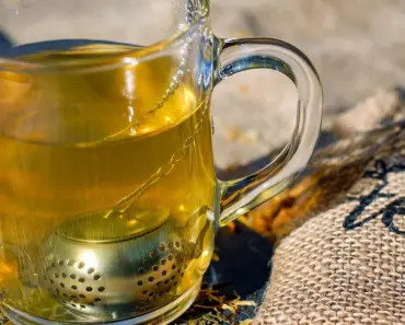 Infuse Flavor and Health: 7 Surprising Benefits of Strawberry Infused Vinegar Recipe