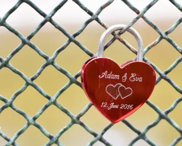 Eva Longoria Slays the AFI Awards in Stunning Sculpted Dress at 13 Red Carpet Moments