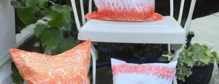 How to Make DIY Outdoor Throw Pillows Using Plastic Grocery Bags