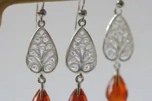 How to Make Earrings – Pretty Drop Dangles