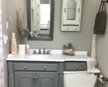 How to Paint a Bathroom Vanity with Chalk Paint How to Paint a Bathroom Vanity with Chalk Paint