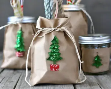 Mason Jar Crafts: Christmas Gift Bag Mason Jar Crafts: Christmas Gift Bag