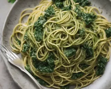 Miracle Noodle Spaghetti Kale Pesto