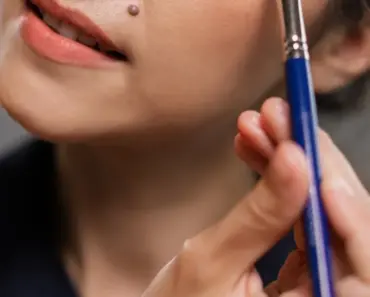 How to Make an Easy No Sew Window Valance in an Hour