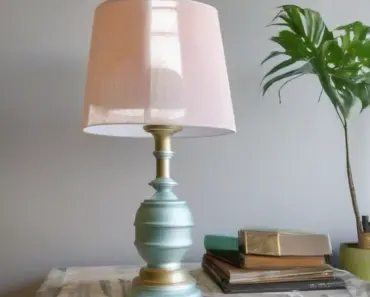 Spray Painting a Lamp In Designer Style