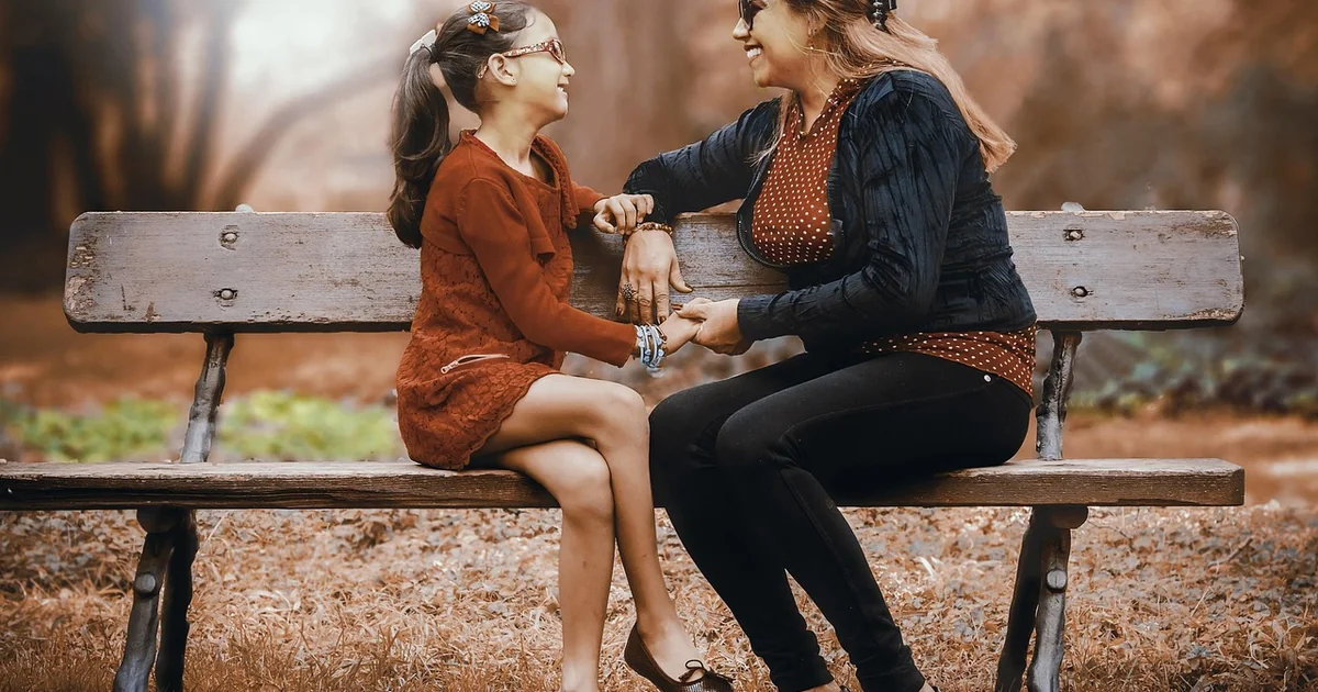 mother daughter french fashion