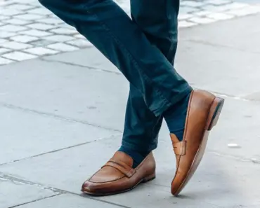7 Best Shoes to Wear with Long Shorts This Summer