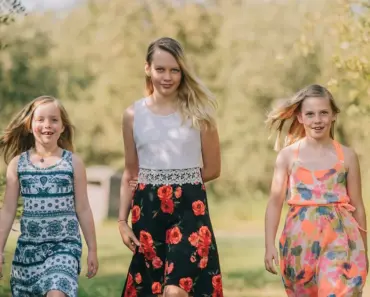 7 Chicest Abercrombie Summer Dresses to Shop in 2026