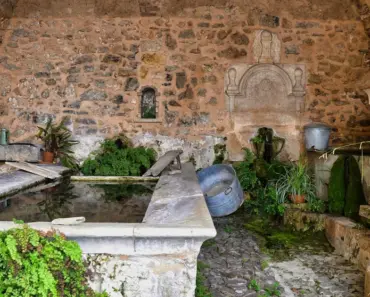 7 Spanish Sanctuary Laundry Room Plans