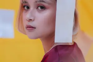 Spring 2026: 5 ‘Dated’ French Girl Fashion Trends