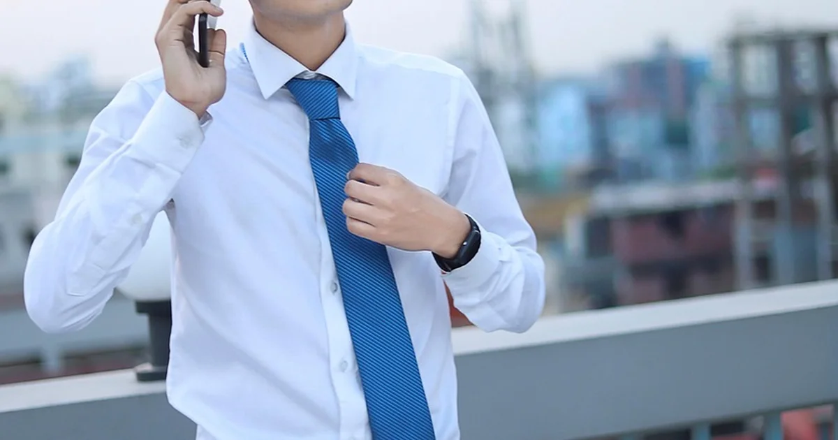 oversize blazer white sneakers