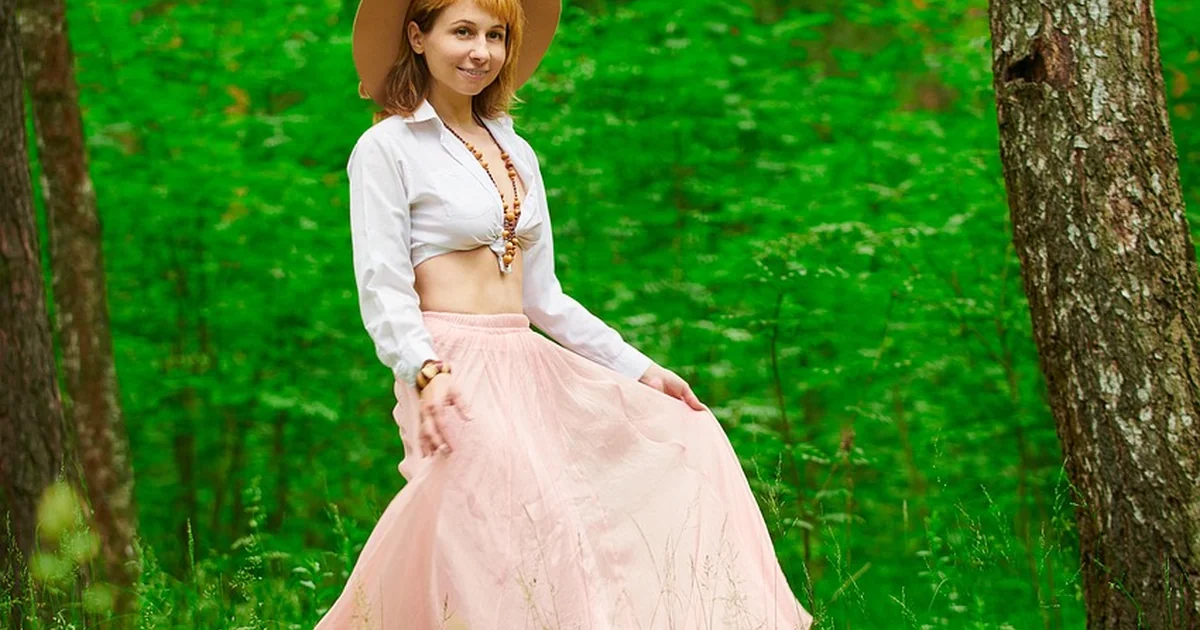 white maxi skirt outfits