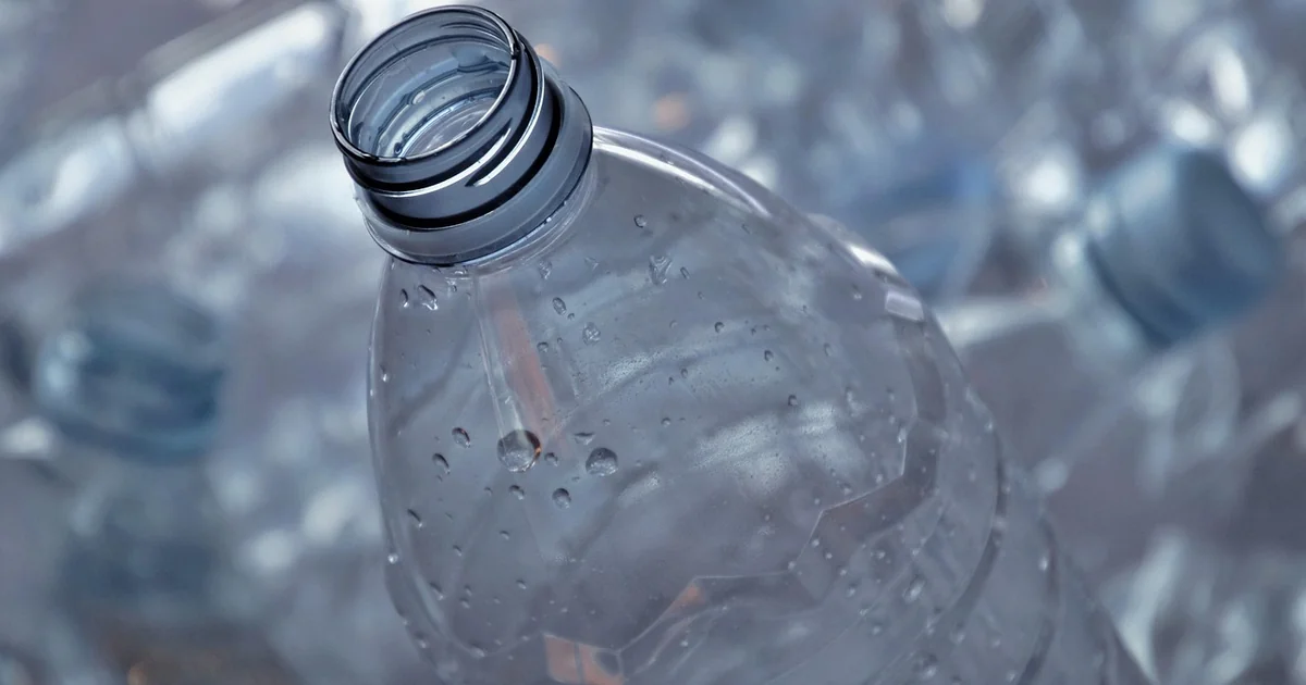 remove scratches from plastic
