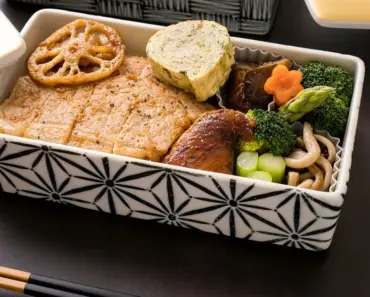 7 Compartmentalized Botanical Bento Gardening Tips
