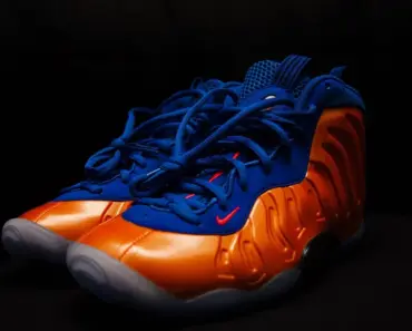 7 Coolest Sneaker Colors to Wear With Black Pants in 2026 7 Coolest Sneaker Colors to Wear With Black Pants in 2026