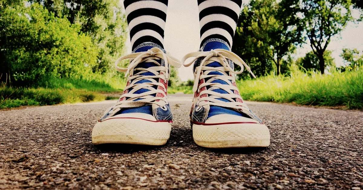 colorful socks trend