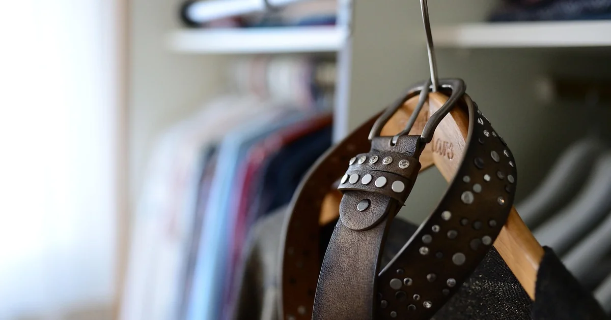 best picture hangers