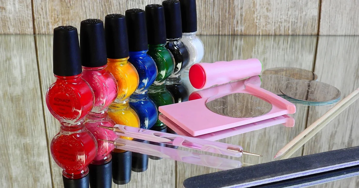 7 Chic Nail Trends to Try Summer 2026