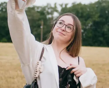 Gen Z Wearing These 5 Sunglasses Brands in 2026
