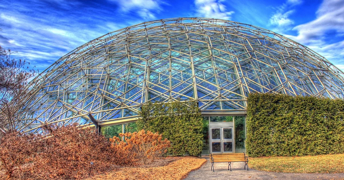 st louis spring garden