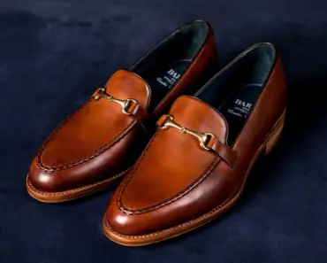 5 Flat Shoe Trends Everyone Wears This Season
