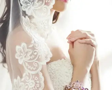 29 Best Ready-to-Wear Wedding Dresses of 2026 29 Best Ready-to-Wear Wedding Dresses of 2026