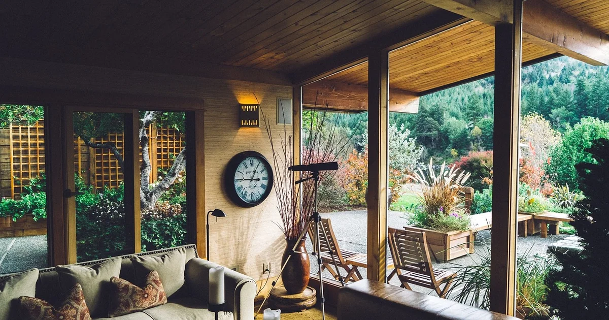 patio outdoor living room