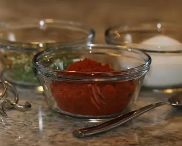 7 Ways to Make Sugared Flowers & Decorate Desserts