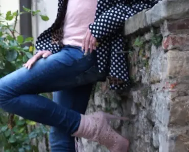 5 Shoes It Girls in Milan Wear With Light Jeans