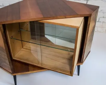 9 Easy Pieces: Simple Wood Dressers 9 Easy Pieces: Simple Wood Dressers