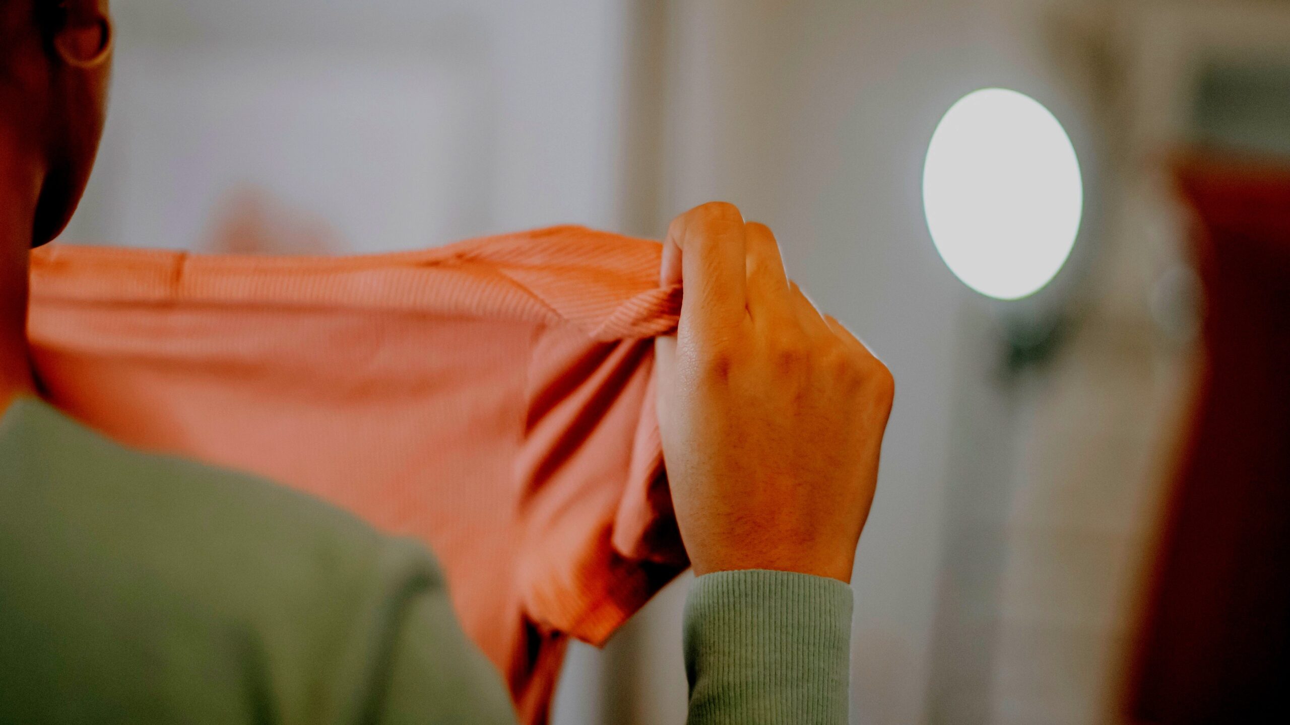 Virtual try on for clothes using Google's AI Mode with a personal photo