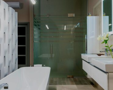 How to Design a Dream Style Bathroom That Lasts