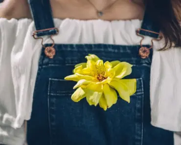 Spring Into Summer With 5 Flowy Style Pieces