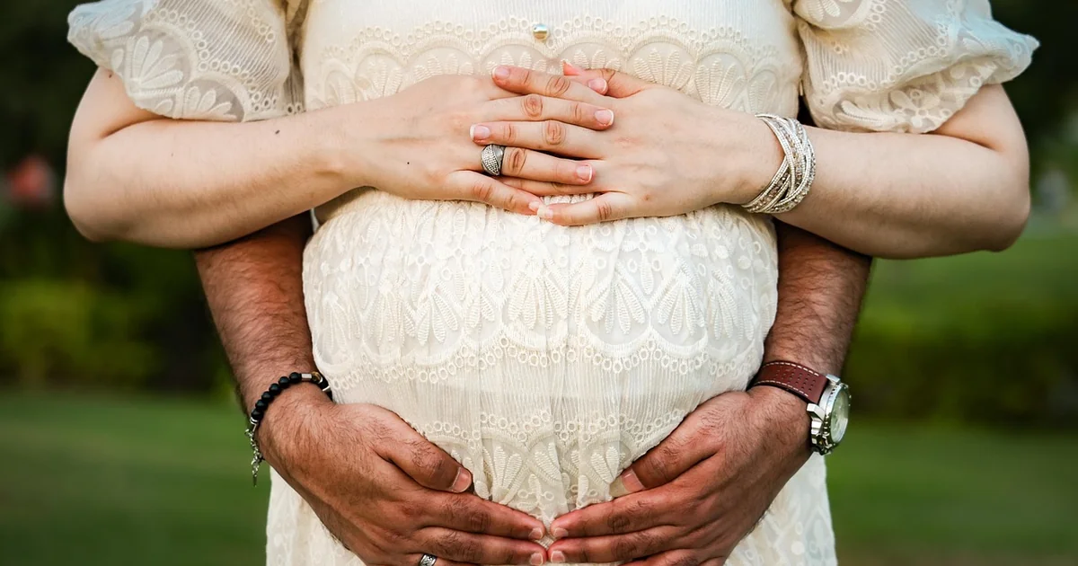 Pregnancy style essentials