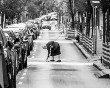 9 Ways to Turn Ordinary Life Into Romantic Moments