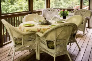 20 Screened Porch Ideas for an Inviting Retreat